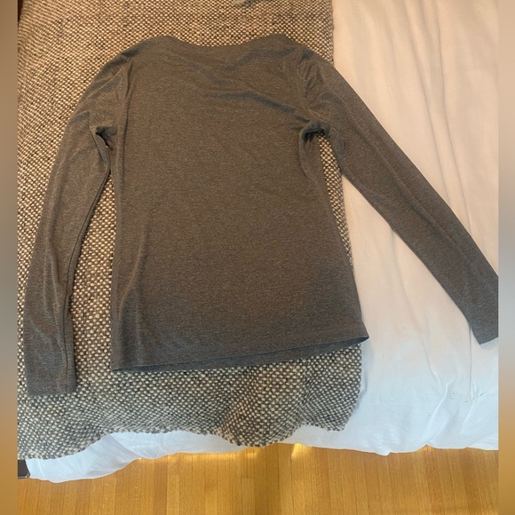 Noel Asmar equestrian long sleeved shirt. Size XS. Grey - Picture 3 of 3